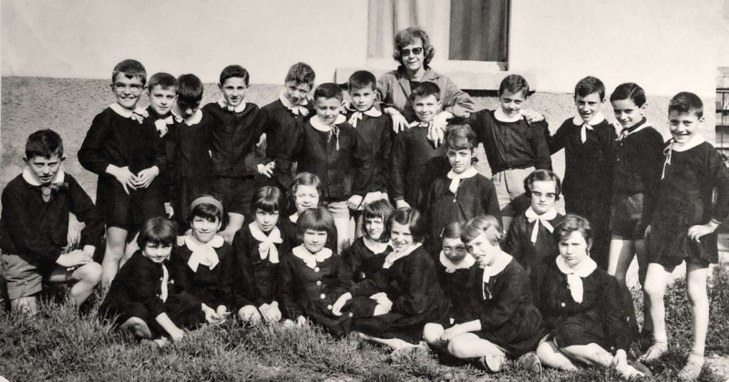 Classe elementare - Curnasco - anno 1952.jpg