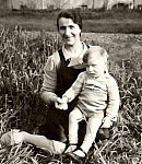 Anna Vitali e Mario Facoetti - Anno 1942.jpg