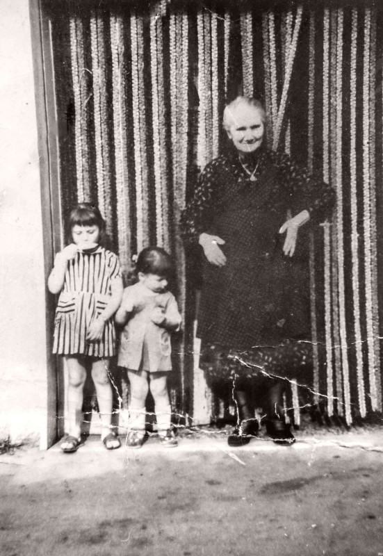 Elisa Sorti alla Piccola Parigi della Roncola - Anno sconosciuto.jpg